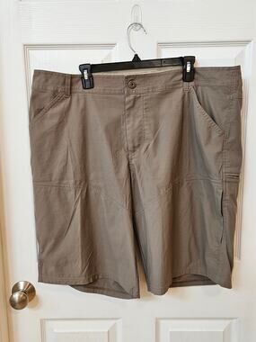 Kuhl Renegade Hiking Cargo Shorts Men's 42 Brown